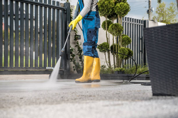 Best Pressure Washing Siding  in Madison, NC